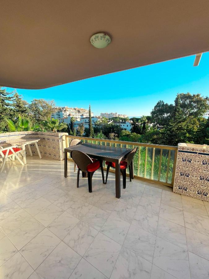 Great Puerto Banus Apartment Marbella Eksteriør billede
