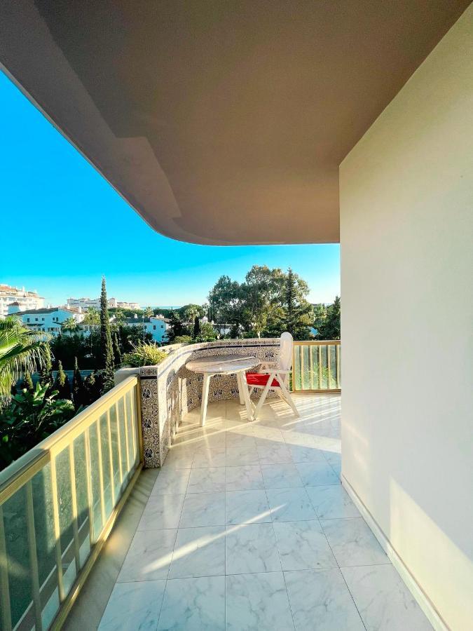 Great Puerto Banus Apartment Marbella Eksteriør billede